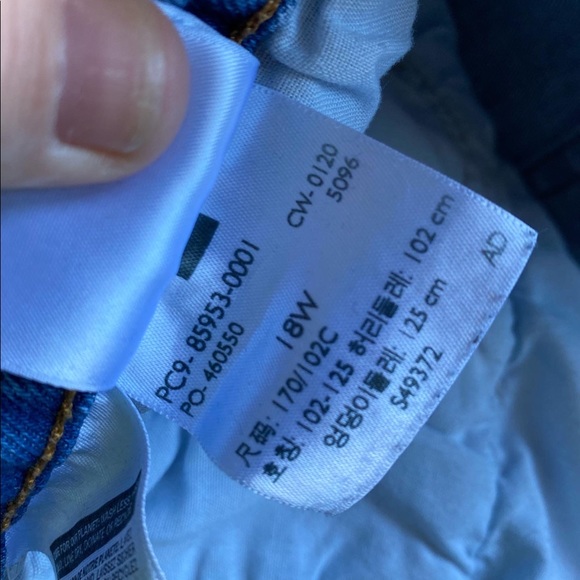 Levi's 501 Plus Size Straight Leg - Picture 4 of 7